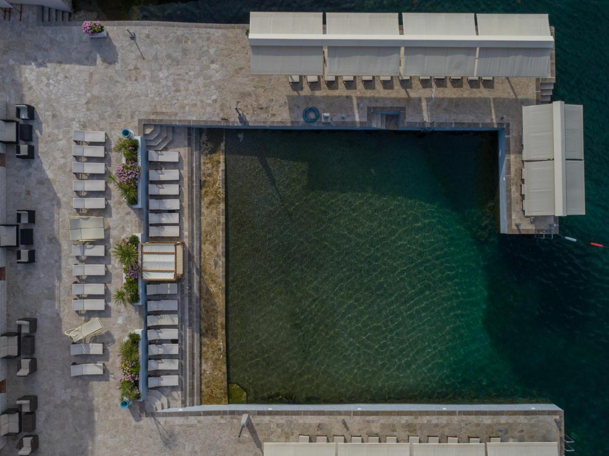 Apartments Adeona Tivat Exterior foto