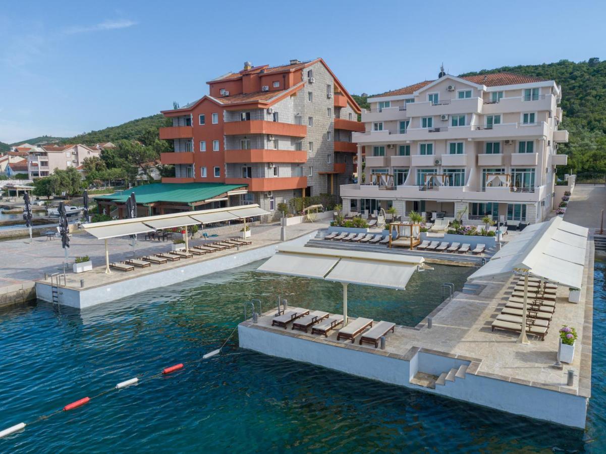 Apartments Adeona Tivat Exterior foto