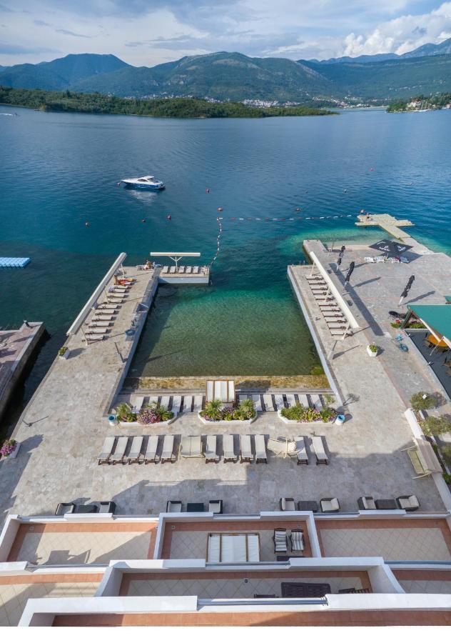 Apartments Adeona Tivat Exterior foto