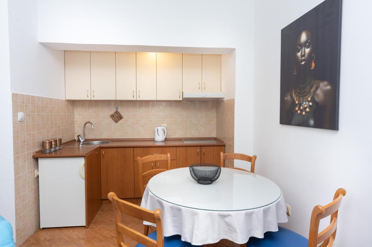 Apartments Adeona Tivat Exterior foto