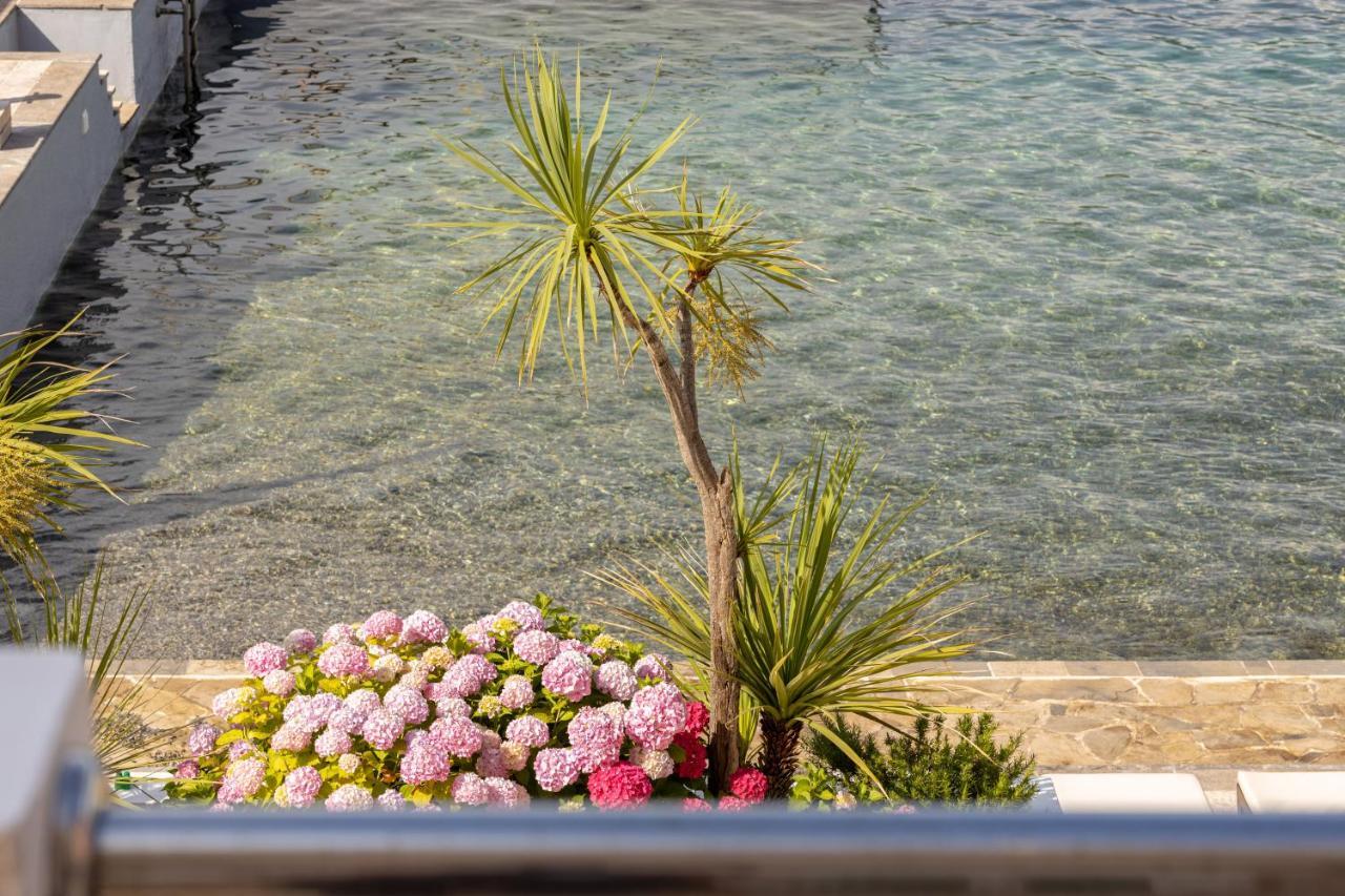 Apartments Adeona Tivat Exterior foto