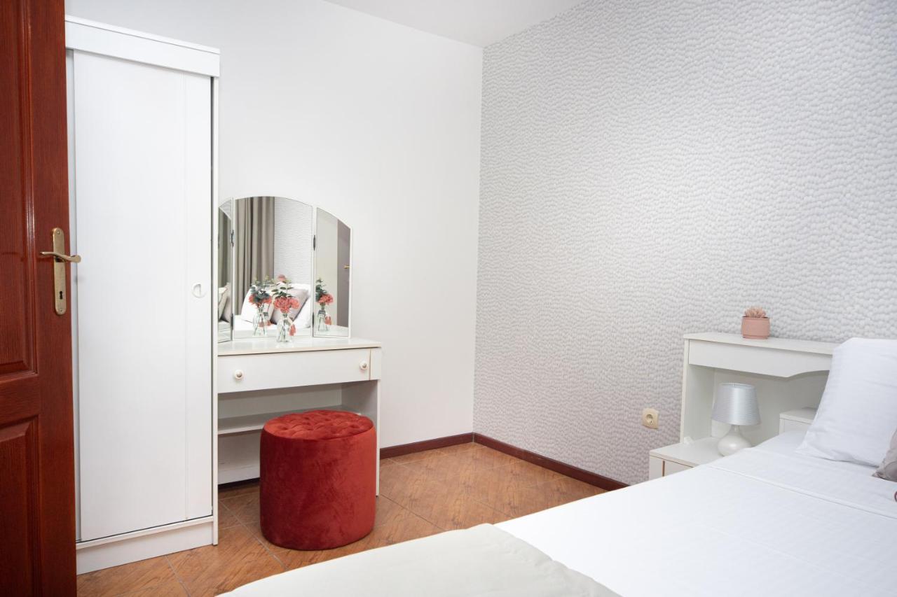 Apartments Adeona Tivat Exterior foto